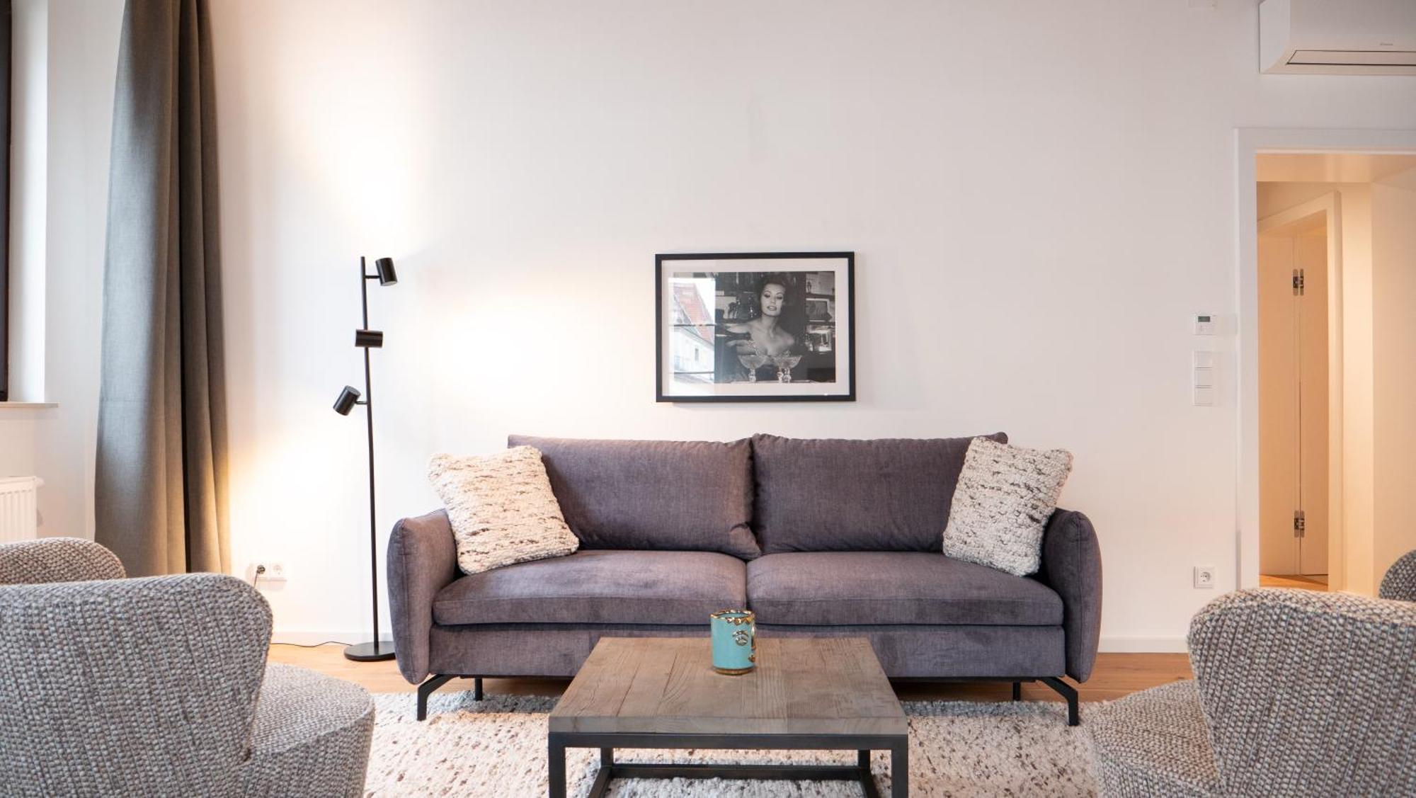 Smile Apartments Im Stadtzentrum クレムス アン デル ドナウ エクステリア 写真